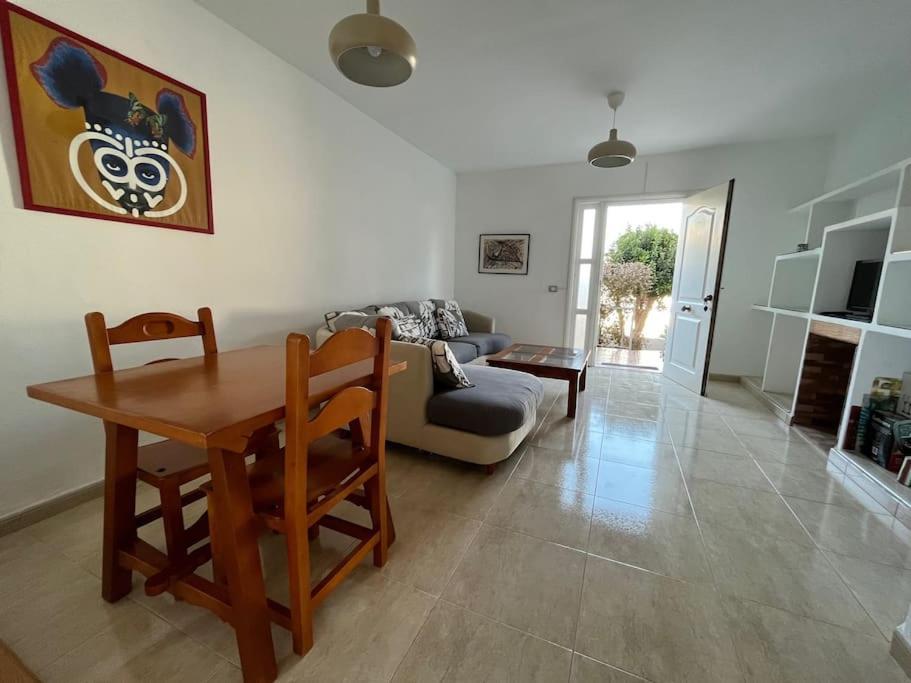 Playa Chica Apt With Terrace 100 M From The Sea Πουέρτο Ντελ Κάρμεν Εξωτερικό φωτογραφία
